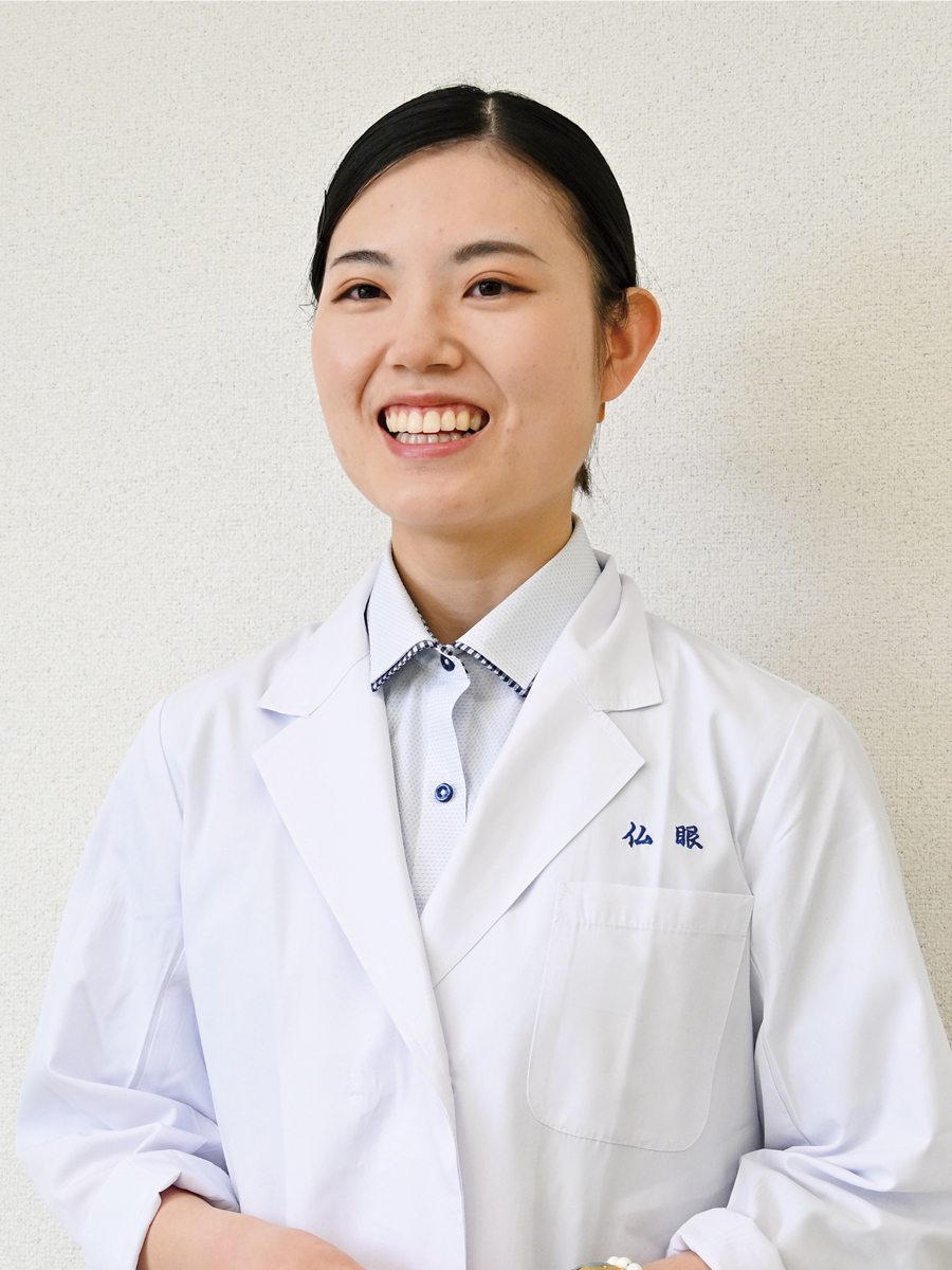 岩本奈己 先生